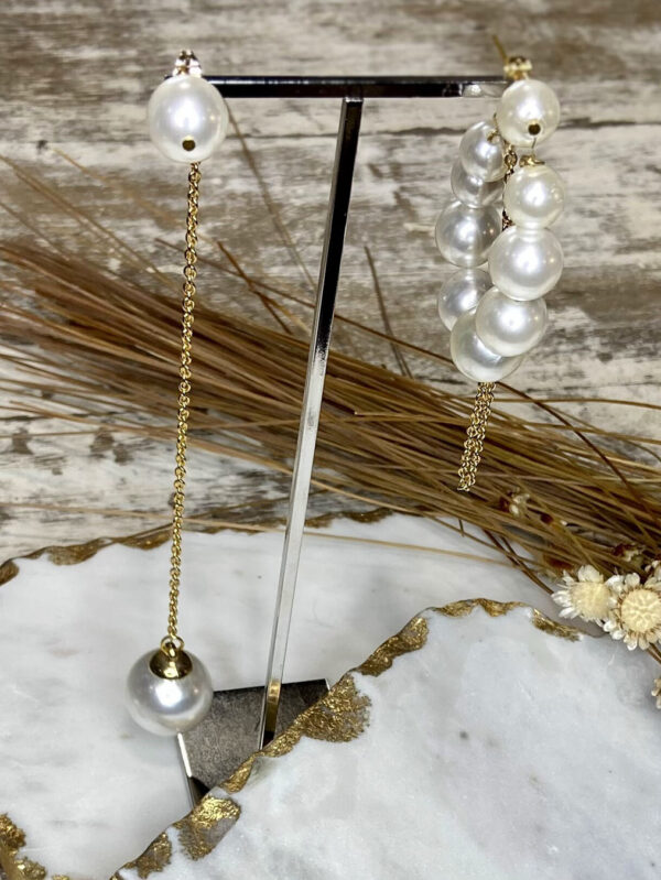 Pendientes asimétricos de perlas